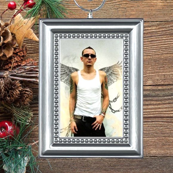 Chester Bennington Linkin Park Rock Band Memorabilia Christmas‎ Tree Ornament - Picture 1 of 3